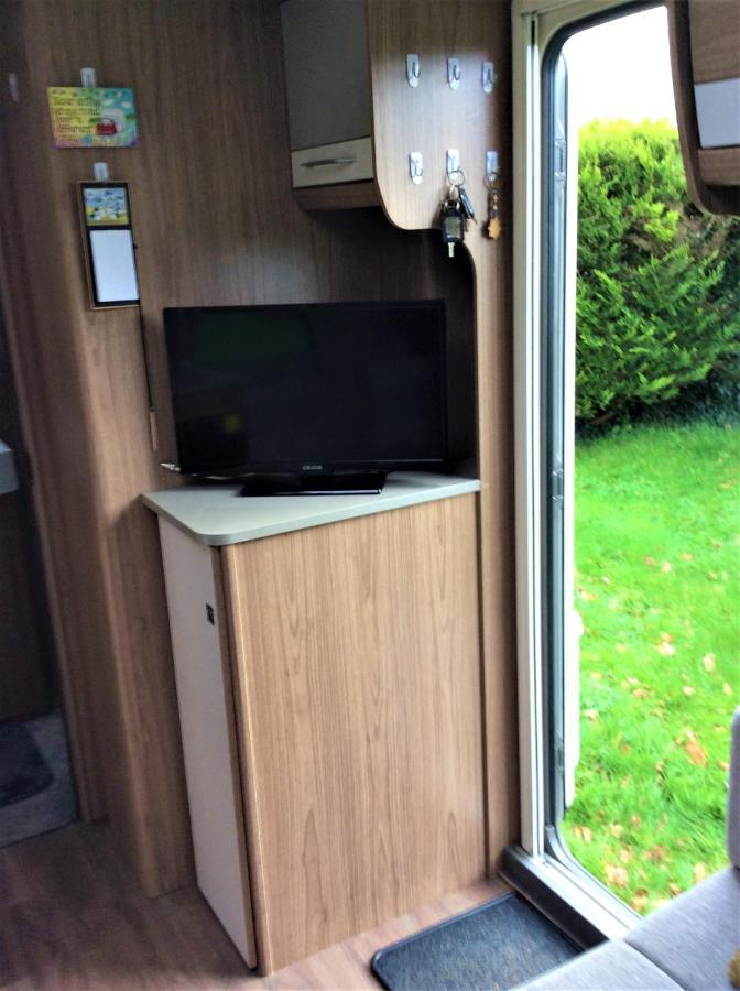 Le Boterff Gites Et Camping Saint-Mayeux Esterno foto
