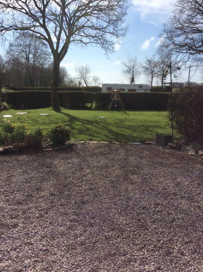 Le Boterff Gites Et Camping Saint-Mayeux Esterno foto