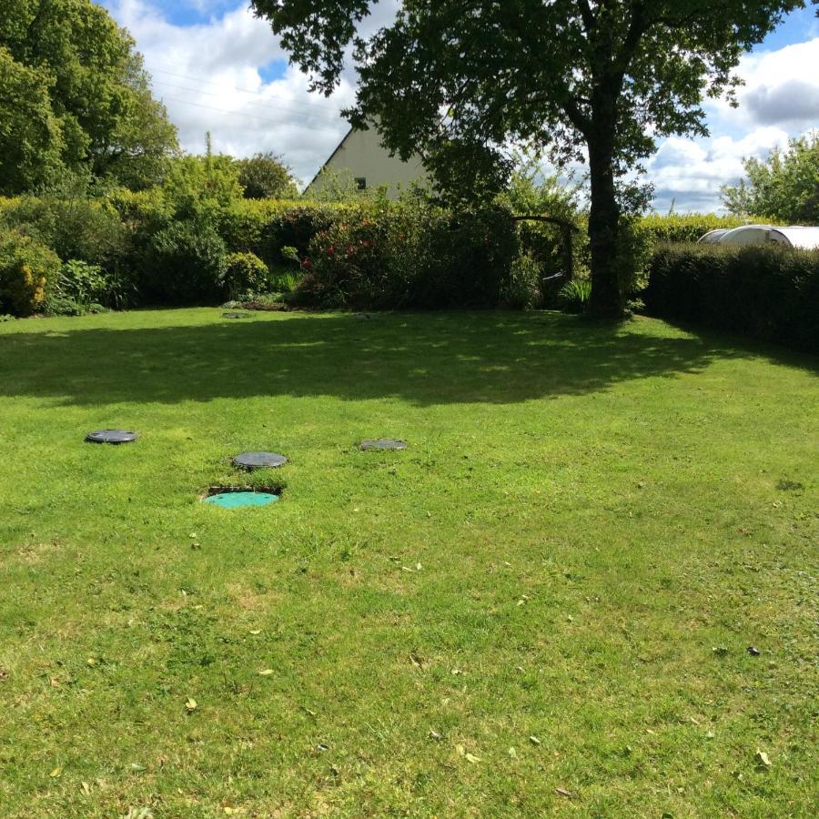 Le Boterff Gites Et Camping Saint-Mayeux Esterno foto