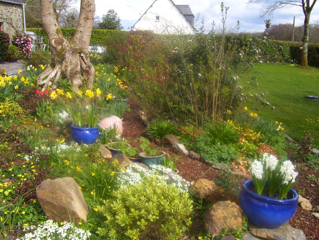 Le Boterff Gites Et Camping Saint-Mayeux Esterno foto